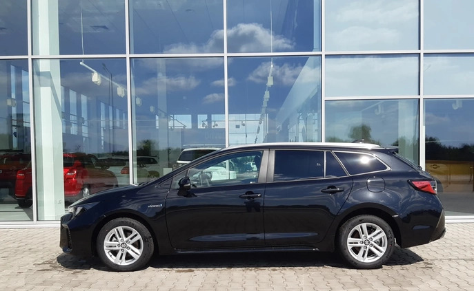 Suzuki Swace cena 123700 przebieg: 8, rok produkcji 2023 z Kazimierza Wielka małe 211